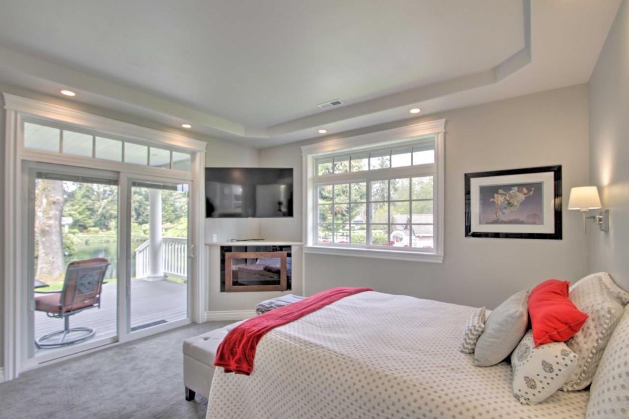 Contemporary Tacoma Cottage With Deck And Pond! Экстерьер фото